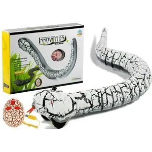 Remote-Controlled Infrared Snake toy LEANToys model 3024, white