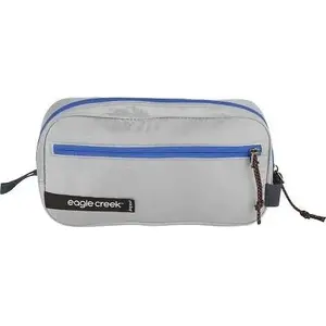 Carry-on toiletry kit Eagle Creek Isolate Quick Trip XS Aizume Blue, compact travel dopp kit