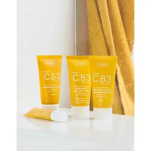 Dienas krēms Mixa KREM GLOW SPF15 50 ml ar vitamīnu C un niacinamīdu — vidēja aizsardzība