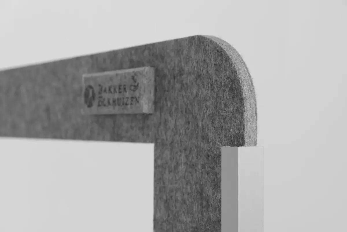 BakkerElkhuizen BE Safety Screen side Acrylic 600×600×20 mm Photo 4
