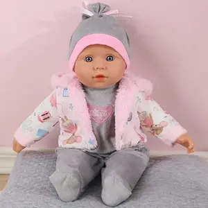 Lelle Smily Play Lalka 40 cm — mīkstā lelle Smily Play 40 cm