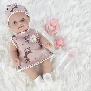 Rotaļlietu lelle 30 cm ZJA215301 — jaundzimušā lelle, mīksts ķermenis, reālistiskas iezīmes