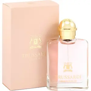 Eau de Toilette Trussardi Delicate Rose 30 ml — sieviešu aromāts, ziedu-koka-citrusu