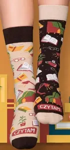 Socks (long) Nadwyraz.com Czytam - nie przeszkadzać! size 35-38