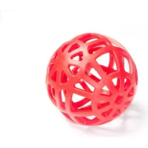 Игрушка для животных Sum Plast: ажурный мяч — Sum Plast Zabawka Piłka Ażurowa