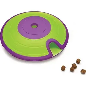 Mīklu rotaļlieta Outward Hound Nina Ottosson Treat Maze Green – interaktīvā barošanas spēle suņiem, modelis 67575