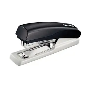 Степлер LEITZ NeXXt 5517 — настольный, вместимость 10 листов, чёрно-серебристый, пластик, 25×98×40 мм