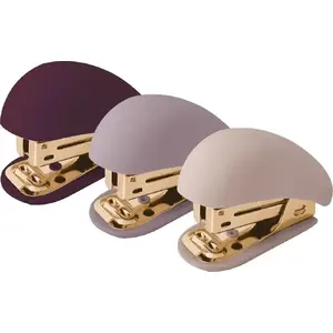Степлер INTERDRUK 443133 Mini Satin Gold — компактный настольный степлер, лёгкий металлический корпус