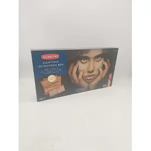 Colored pencils Derwent Lightfast set — 100 pieces in wooden case