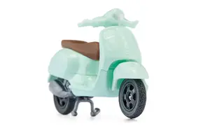 Siku Vespa 125 GTS skūtera modelis, mēroga rotaļlieta, 56×21×35 mm
