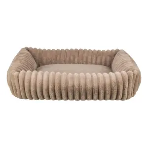 Suņu spilvena gulta WickerPL TRIXIE Bed Lonni — 800×600 mm, iekštelpām, mazgājama 40°C