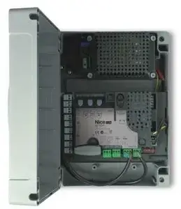 Control panel nice MC824HR30 — automation central unit for gates and barriers