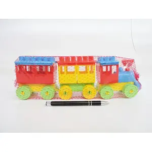 Toy Train Set Polesie Lokomotywa z Dwoma Wagonami model 36704 – locomotive with two wagons
