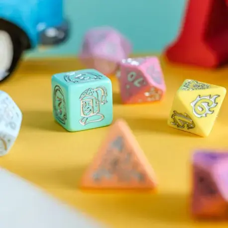 Q-Workshop SMVF4D plastic dice game Photo 4
