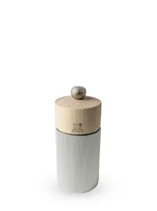 Sāls dzirnaviņas PEUGEOT Line PG-39899 — alumīnija un koka korpuss, augstums 120 mm