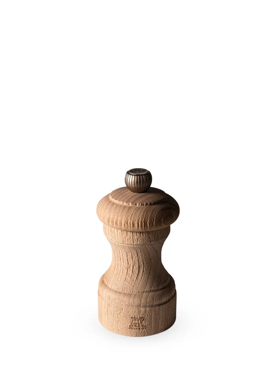 Salt & Pepper Shakers & Spice Containers
