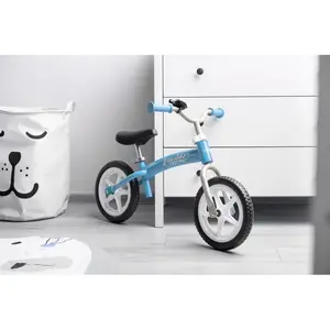 Šūpuļ- / braucamā rotaļlieta Toyz CARELLIA, svars 3,3 kg