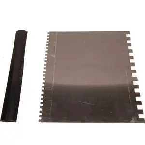 HENDI zobainais lāpstiņspatula 3/6 mm x 150 mm — zobaina lāpstiņa konditorejai un cepšanai