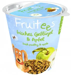 Treat for dogs and cats Bosch Tiernahrung Fruitees 200 g — Poultry, sugar-free