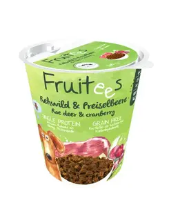 Snack for dogs and cats Bosch Tiernahrung Fruitees 200 g — Roe deer flavour, sugar-free