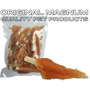 Лакомство для собак MAGNUM Magnum filet z kurczaka na patyku ze skóry bydlęcej 250g — куриный филе на палочке, бычья кожа 250 г