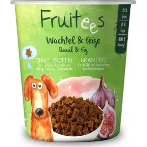 Корм-лакомство для собак Bosch Fruitees Przepiórka & figi 200 г — угощение с перепёлкой и инжиром