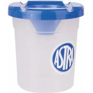 Pouring Cup with Spill-Stop Lid Astra model 325110002
