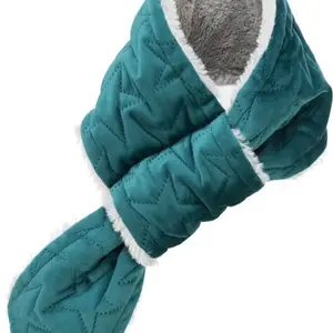 Dog Christmas Scarf Trixie plush size S – 50 cm neck circumference