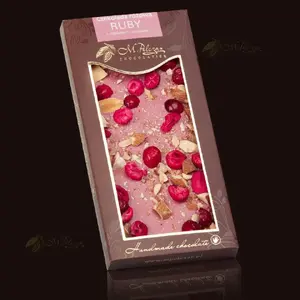 Chocolate bar M.Pelczar Chocolatier Ruby with cranberries and almonds