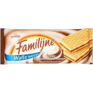 Wafers Jutrzenka Familijne 180 g — cocoa and cream flavored wafle