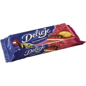Chocolate-covered sandwich biscuit Wedel Ciastka DELICJE Szampańskie wiśnia 147 g