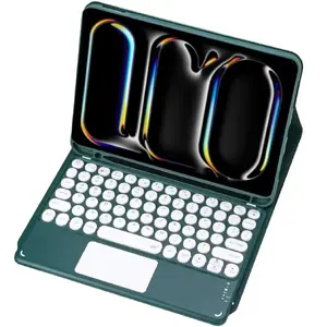 Keyboard case with Bluetooth touchpad for iPad Pro 11 Gen5, Strado (green)