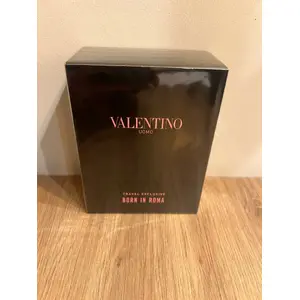 VALENTINO Uomo Born in Roma komplekts — tualetes ūdens 100 ml + 10 ml