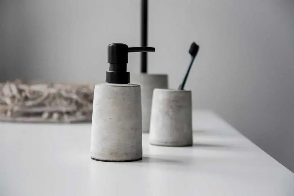 Wenko Villena Grey — напольная подставка для щёток Photo 4