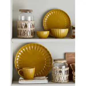 Plate Bloomingville model 82061938 — yellow ceramic dinner plate