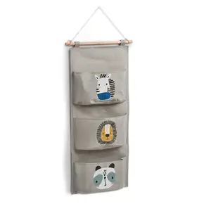 Hanging storage organizer ZELLER 14286 — cotton/polyester with wooden elements, 200×600 mm, multicolour
