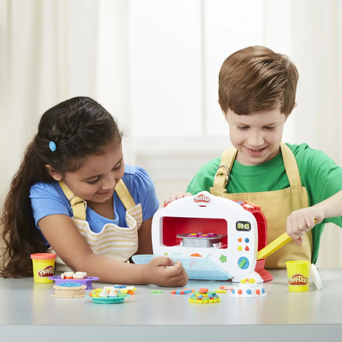 Play-Doh Kitchen Creations Magical Oven — набор для творчества Photo 12