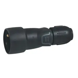 Удлинитель питания Legrand 050111 — одношт. сетевой удлинитель (1 шт.)
