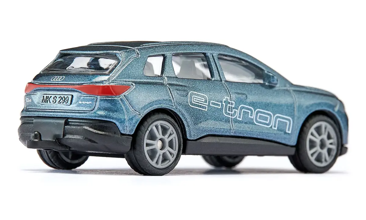 Siku Audi Q4 e-tron klasiskā automodelis Photo 2