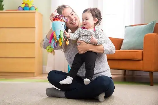 TOMY Lamaze Captain Calamari — подвесная плюшевая игрушка Photo 3