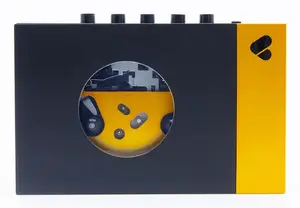 Pārnēsājams kasetjuceklis WeAreRewind 415110 — 1 kasete, Bluetooth, 3,5 mm, litija akumulators, melns/dzeltens