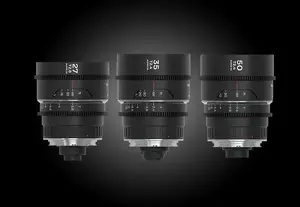 Cinema lens Venus Optics Laowa Nanomorph 1.5X Anamorphic for SLR, 15 elements/13 groups, black