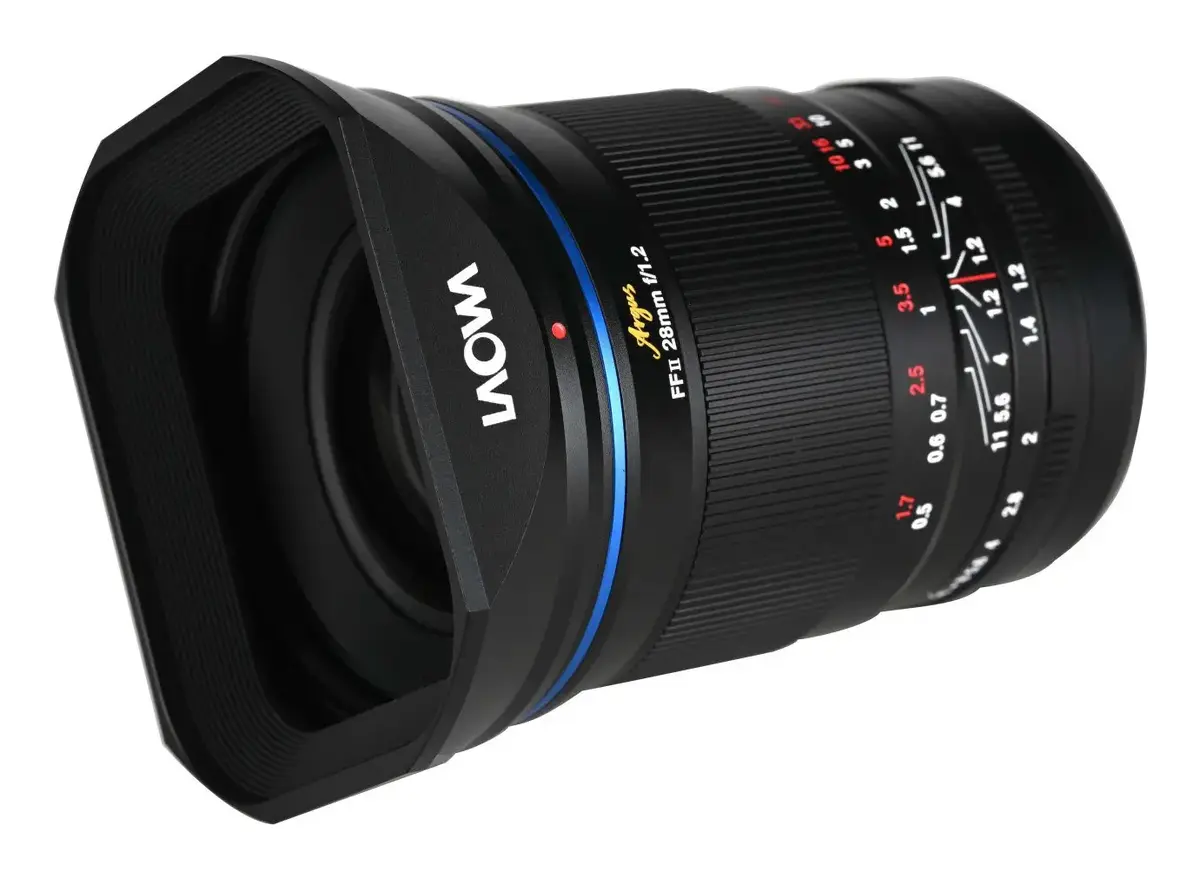 Широкоугольный объектив Laowa Argus 28mm f/1.2 FF Photo 4