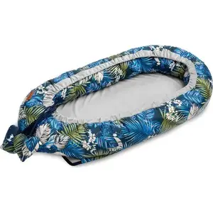 Детский кокон Sensillo Kokon Velvet 80x45 см, голубой с рисунком попугаи