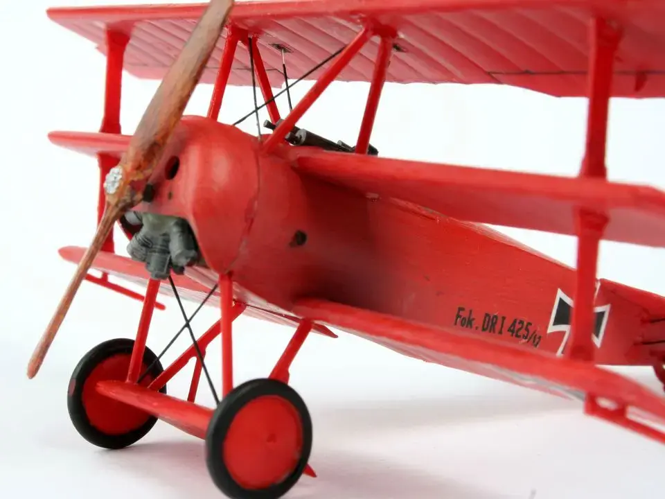 REVELL Fokker DR. 1 Triplane модель 1:72 Photo 3