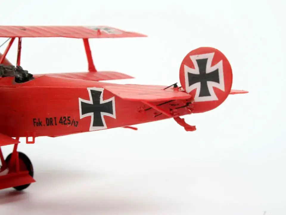 REVELL Fokker DR. 1 Triplane модель 1:72 Photo 4
