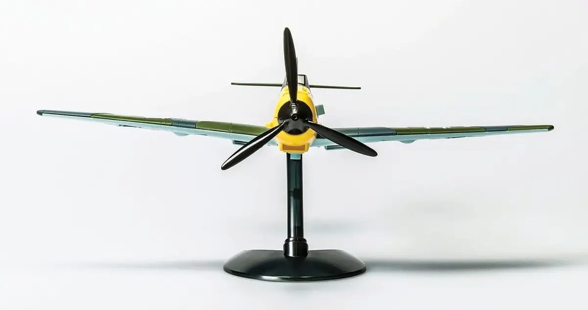 Сборная модель Airfix Quick Build Messerschmitt Bf109e Photo 4