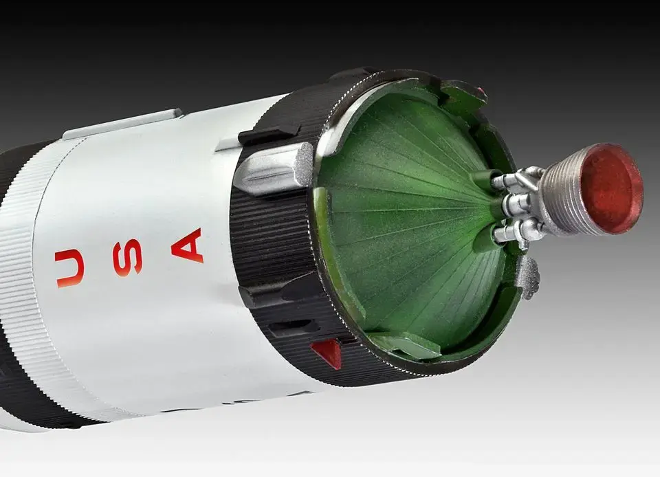 REVELL Apollo Saturn V raķetes modelis 1:144 Photo 3