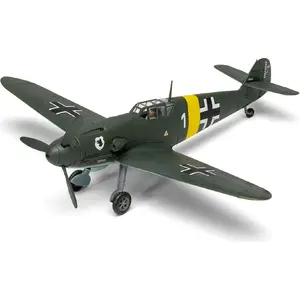 Plastic model kit Airfix Starter Set Messerschmitt Bf109F-4 — scale and parts not specified