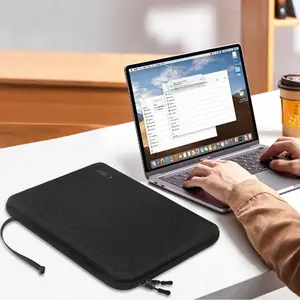 Чехол для ноутбука Tech-Protect Hardpouch для 15–16" ноутбуков, чёрный